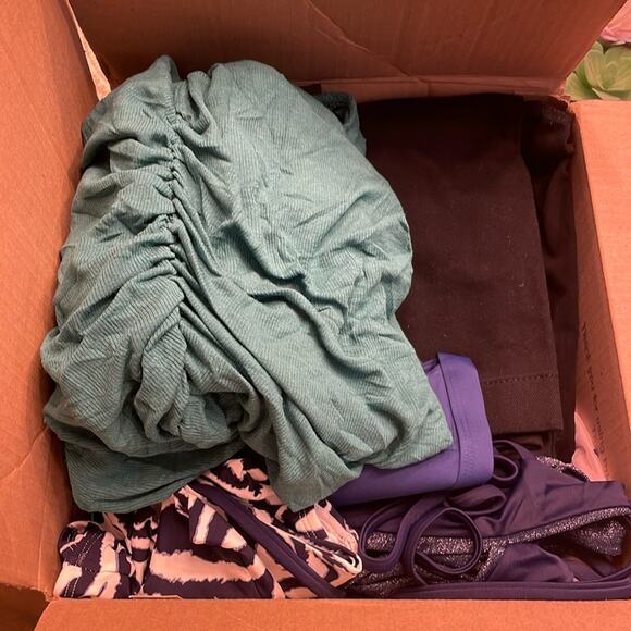 NWT new with tags 5lbs of clothes - Picture 1 of 6